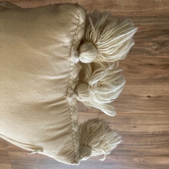 Creative Co-op Lumbar Pillow Cream Textured Tassels Poms Chevron Boho 14x8.5 - Picture 5 of 11